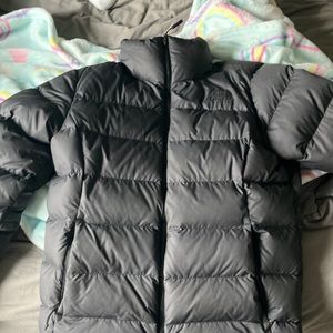 New North face puffer 700